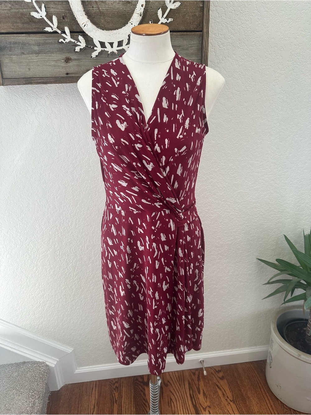 Stitch Fix Kaileigh Sleeveless Faux Wrap Stretch knit Dress in Burgundy White LP